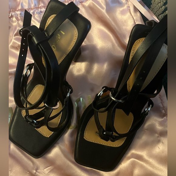 Strappy sandal stiletto heels - Picture 3 of 4